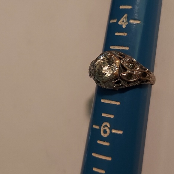 Silver Tone Filigree Style Ladies Ring - Picture 10 of 10